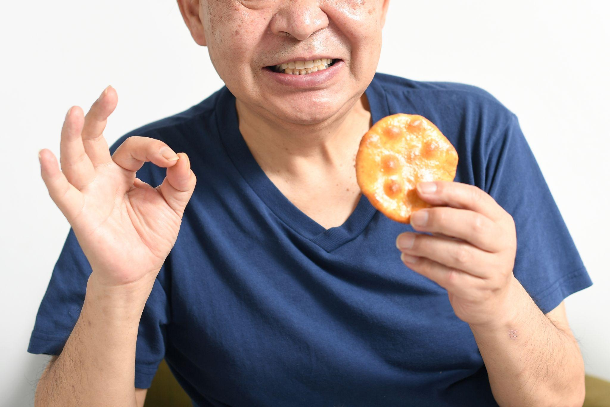 老後を考えた際のインプラントの重要性
