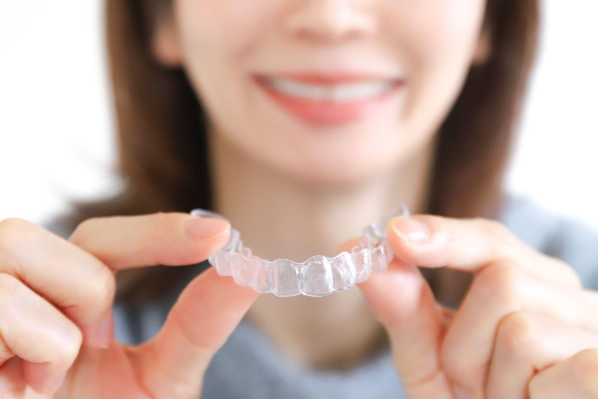 歯科矯正にはどんな種類がある？メリットやそれぞれの特徴を紹介