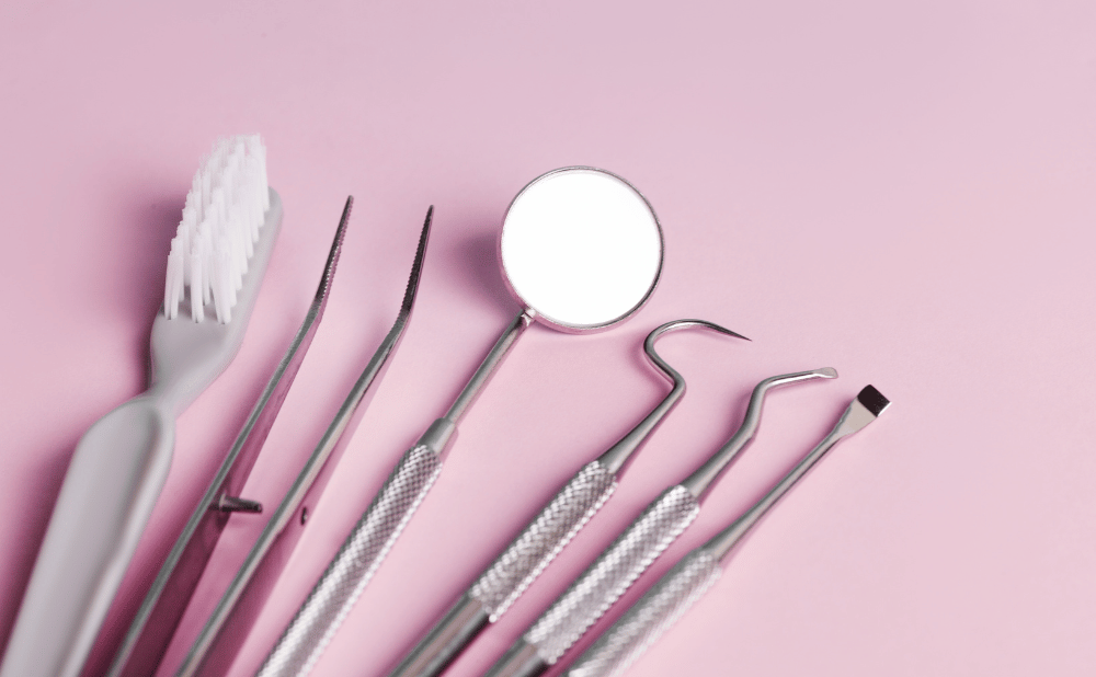 インプラント治療などをする際の歯科医院の選び方