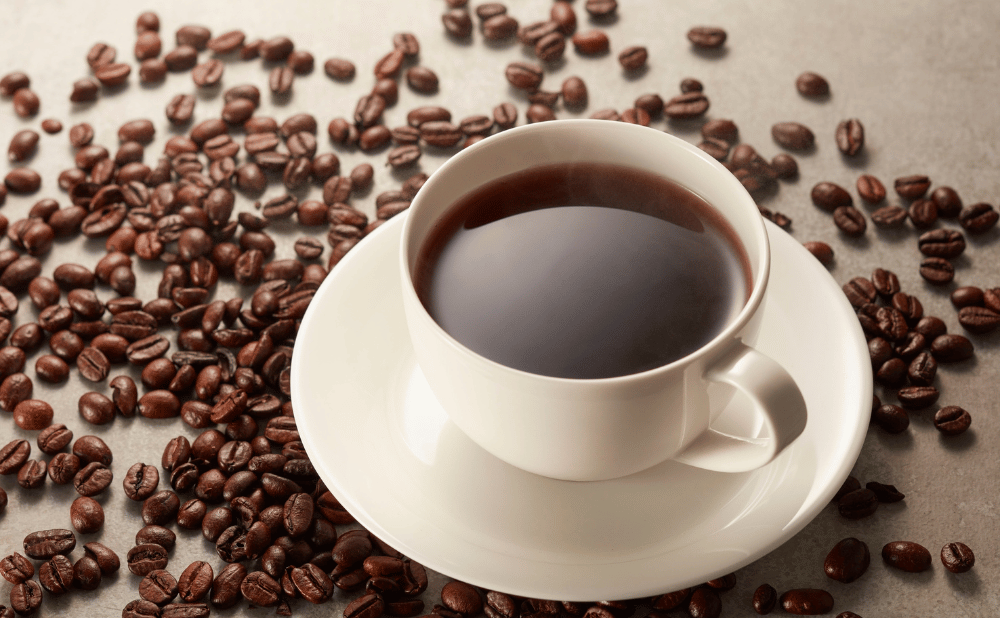 インプラント手術後にコーヒーは飲める？